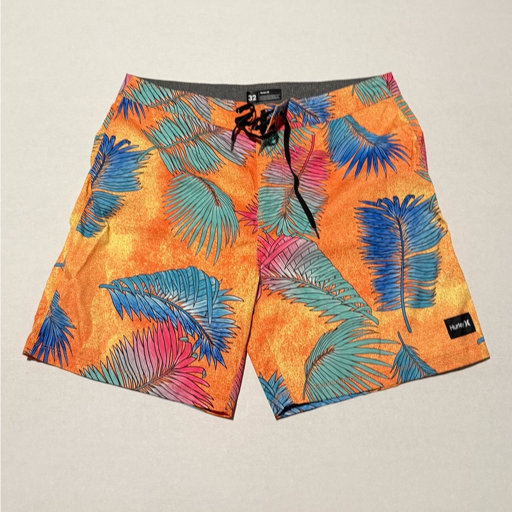 Swim shorts for men